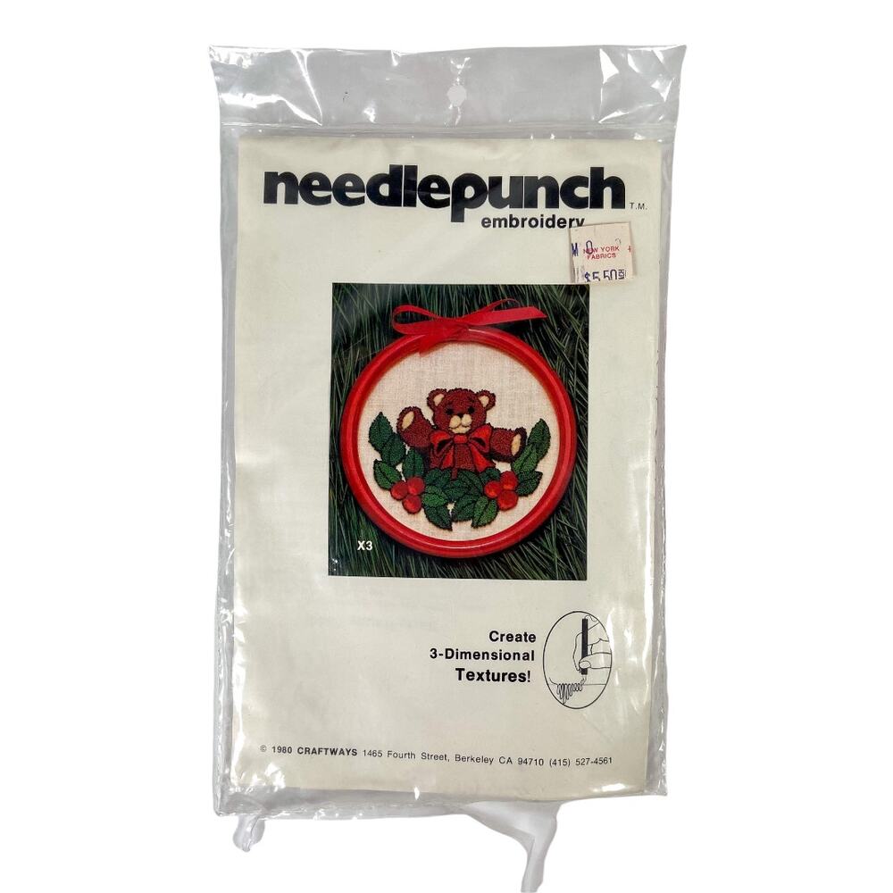 Craftways Needlepunch Embroidery Kit Berry Happy Teddy Bear No X3 1980